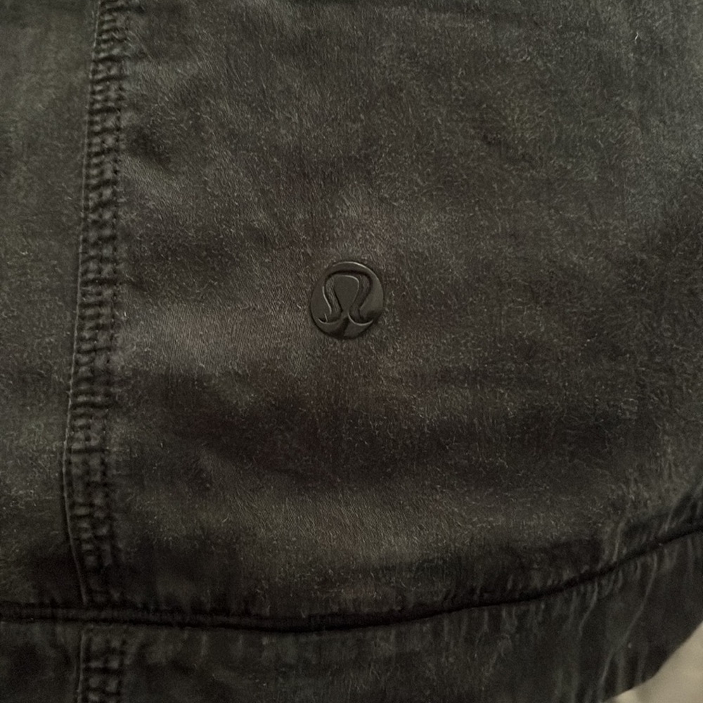 Lululemon Blissed Out Black Tencel Blend Wrap Jacket Womens Sz 6 - Picture 7 of 8